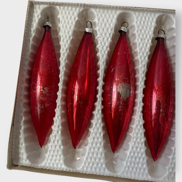 Vintage West Germany Glass Ornaments Icicle Tear Drop Shape Red Green 6 Count - Picture 6 of 15